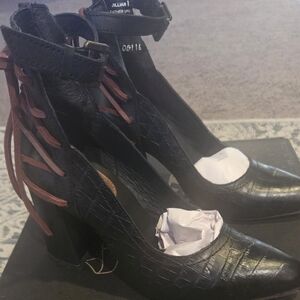 Freebird Jillian Heels Black Croc